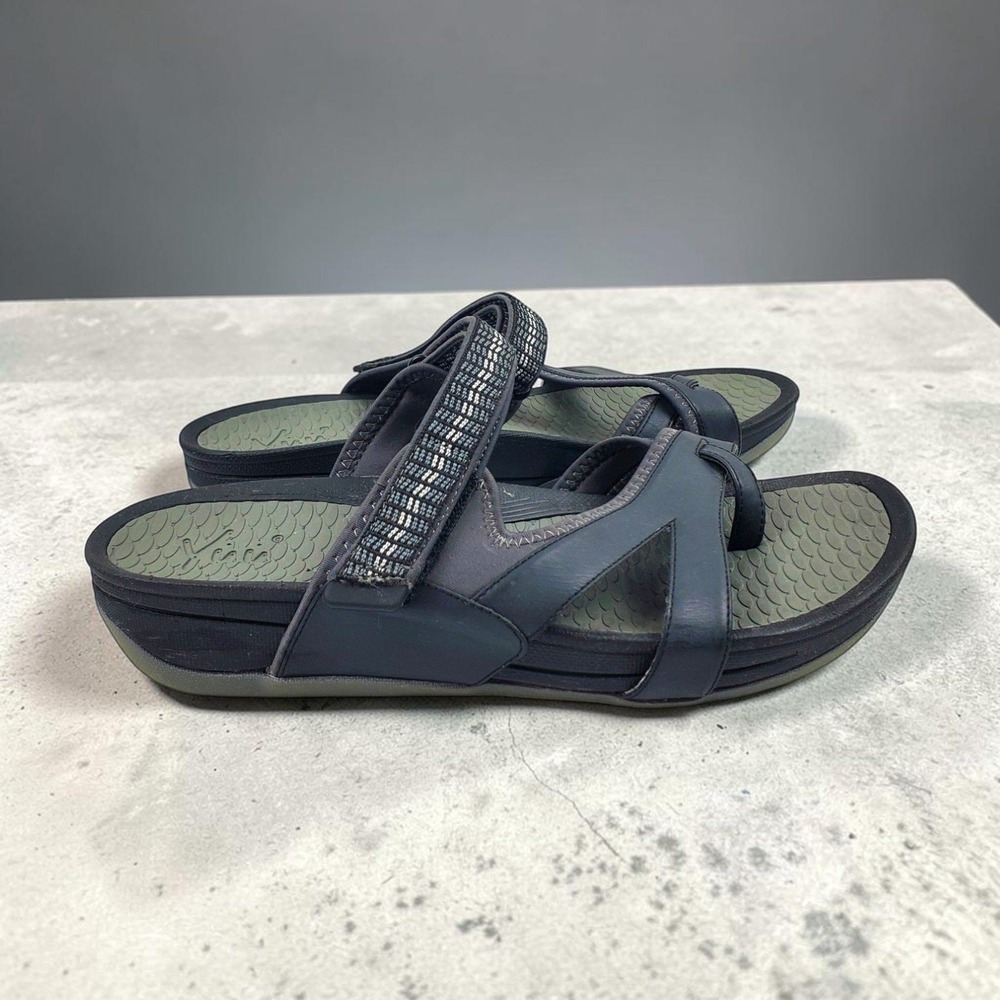 Yuu Daley Gray Black Blue Comfort Toe Loop Sandals Womens 11M Adjustable Strap